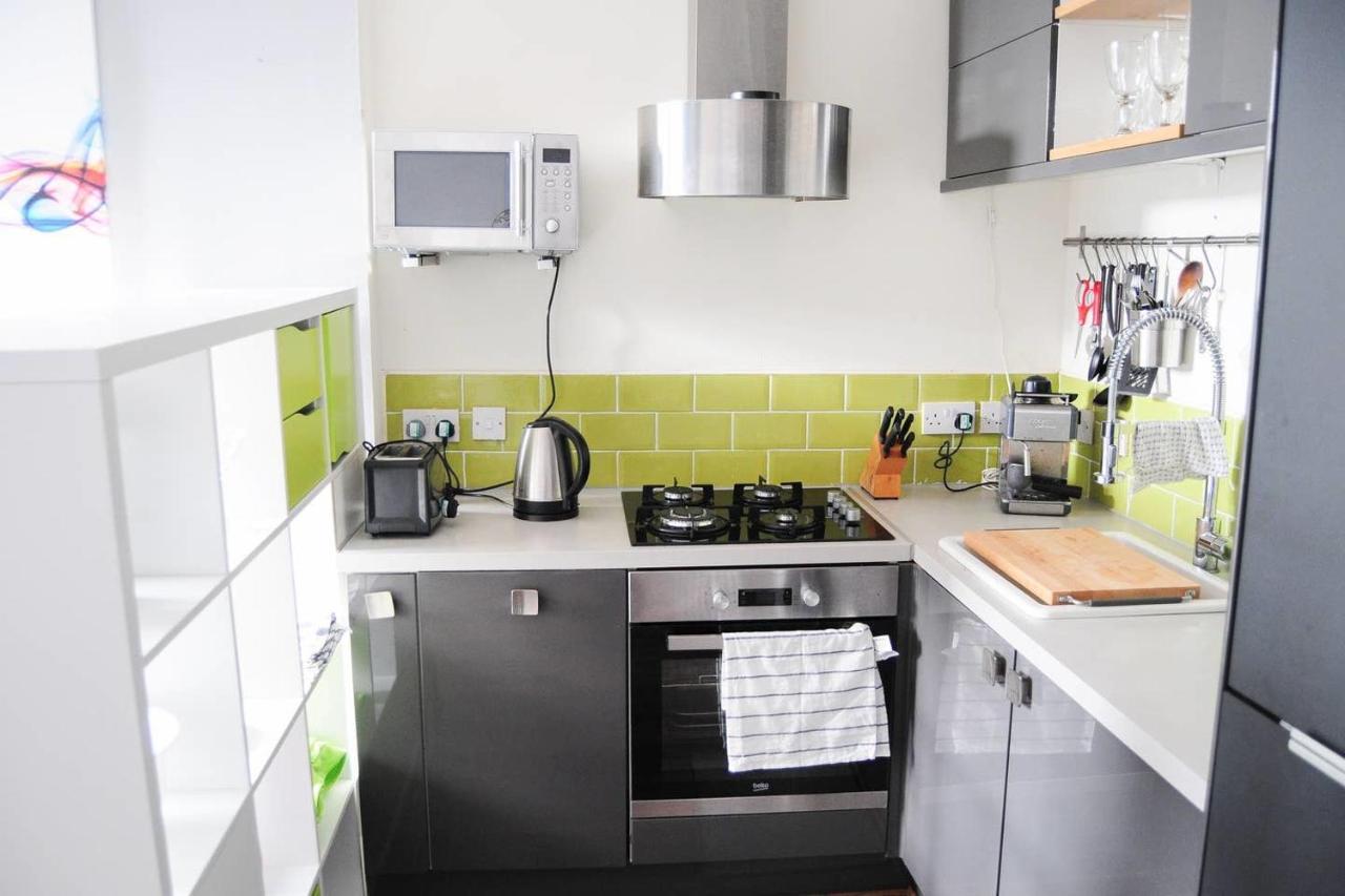 Glasgow Apartment Transport Links & Street Parking Extérieur photo